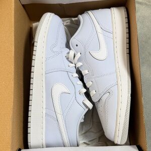 Jordan 1 Low "Cobalt Bliss/White/Neutral Grey", size 7 youth